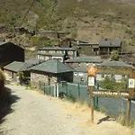 Pena *